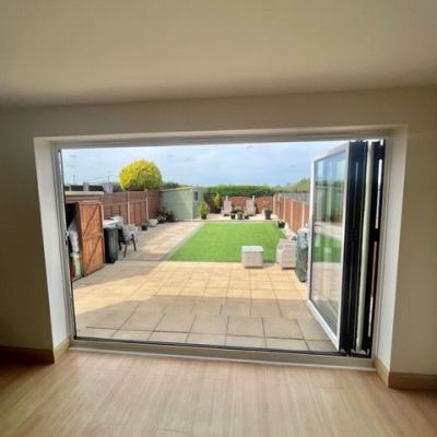Bi-Folding-Door-2